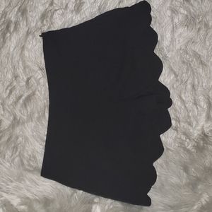 Black Scallop Hem Shorts - Medium